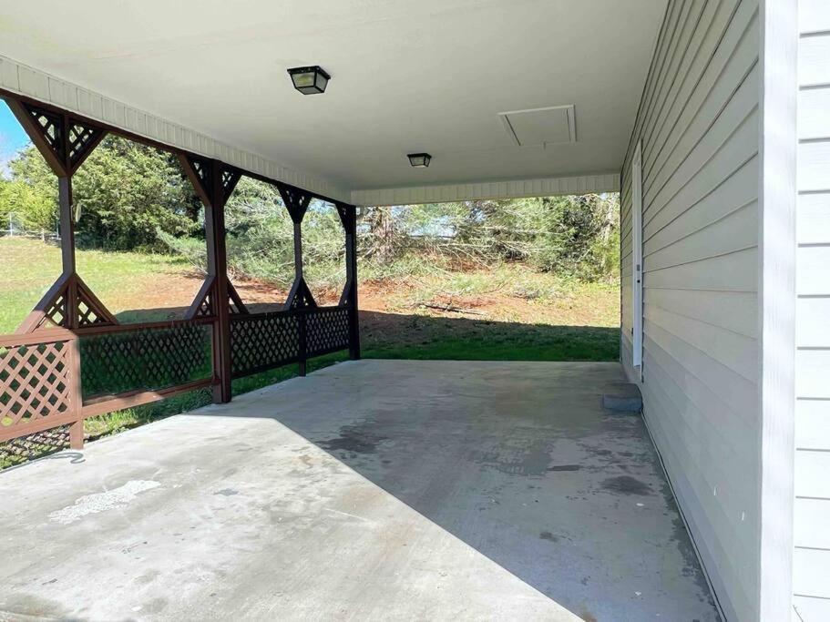 Charming House In Sevierville Family Friendly Quiet Location Close To Wilderness Exterior photo